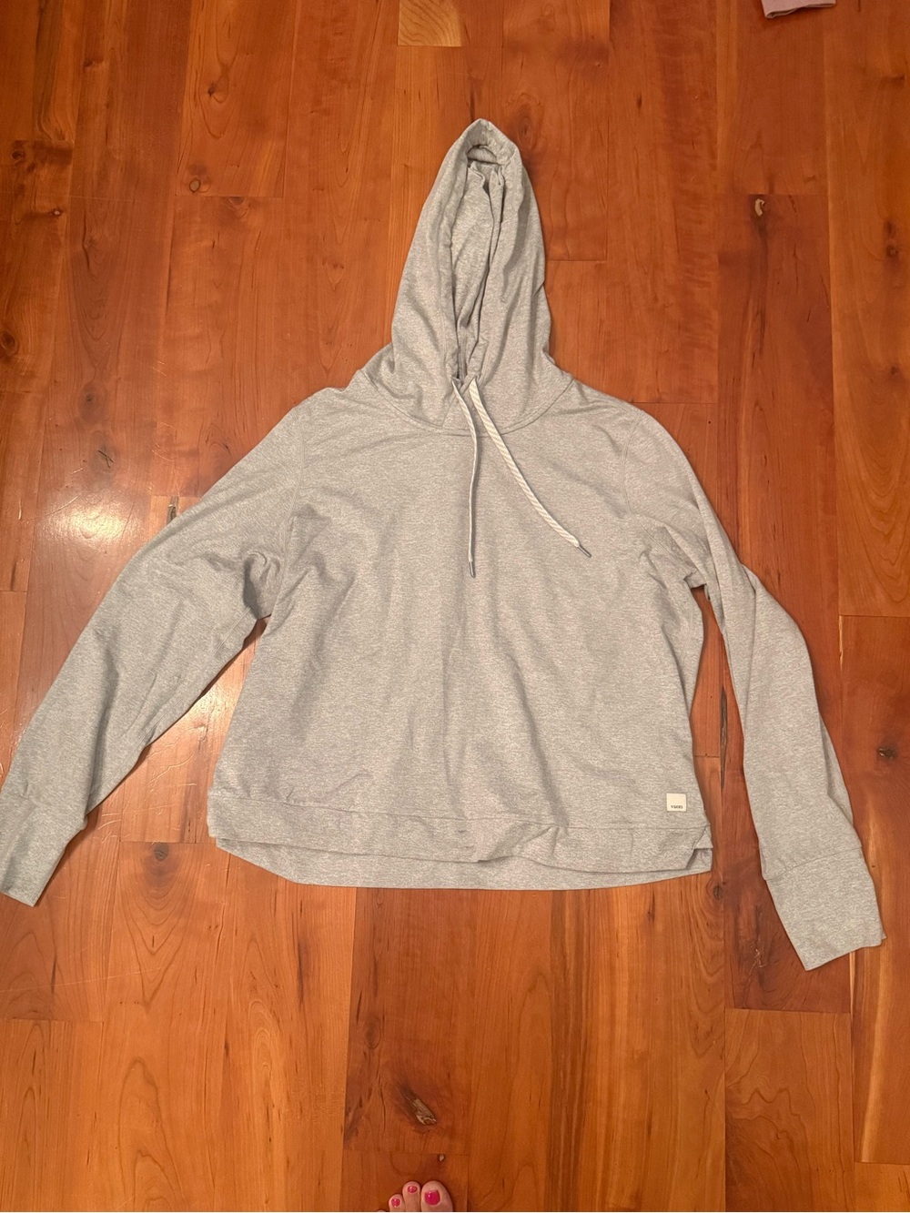Vuori Essential Hoodie